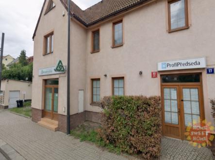 ulice-s-obchody-v-evropskem-meste.png | Pronájem - kanceláře, 60 m²