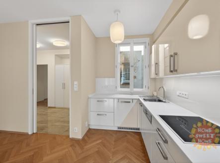 009.jpg | Pronájem bytu, 3+1, 103 m²