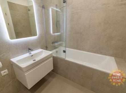 zom-4583-hdr.jpg | Pronájem bytu, 3+kk, 102 m²