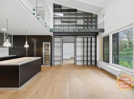 002.jpg | Pronájem bytu, 6+1, 324 m²