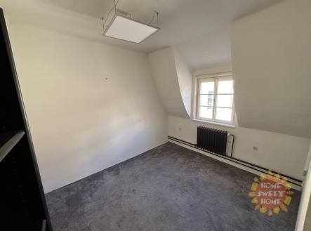 img-8232.jpeg | Pronájem - kanceláře, 31 m²