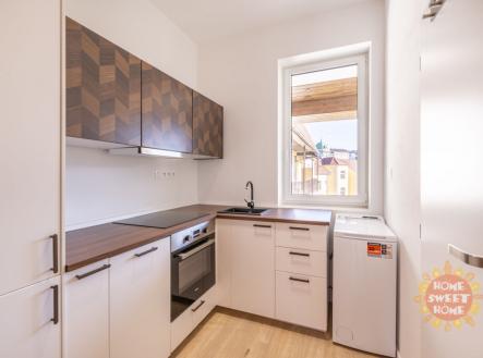 zom-6176-hdr.jpg | Prodej bytu, 1+1, 30 m²