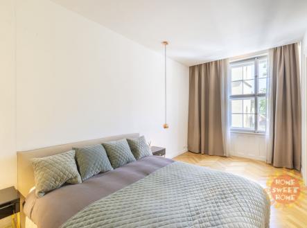 zom-9662-hdr.jpg | Pronájem bytu, 2+kk, 82 m²