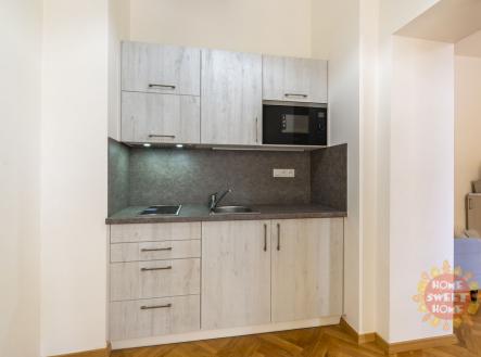 zom-8412-hdr.jpg | Pronájem bytu, 1+1, 125 m²