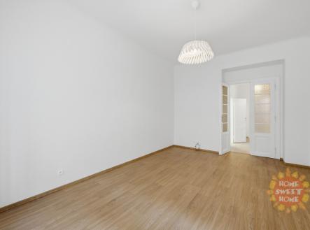 002.jpg | Pronájem bytu, 1+1, 57 m²
