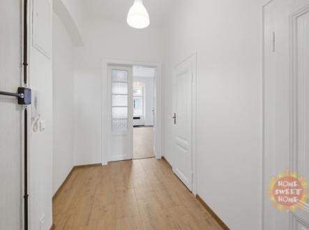 004.jpg | Pronájem bytu, 1+1, 57 m²