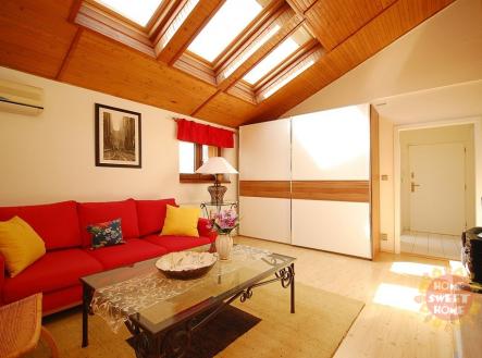fb542898eb3bc752e46e5056f5404971.jpg | Pronájem bytu, 2+1, 58 m²