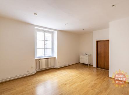 zom-2192-hdr.jpg | Pronájem - kanceláře, 21 m²