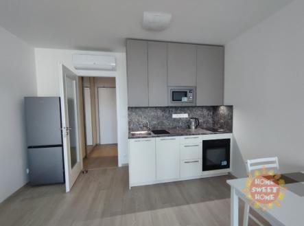 img-20260504-091325.jpg | Pronájem bytu, 1+kk, 42 m²