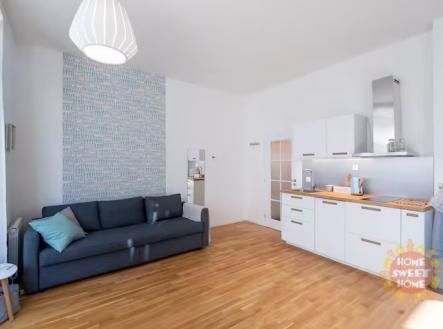 2-1.jpg | Prodej bytu, 1+kk, 30 m²