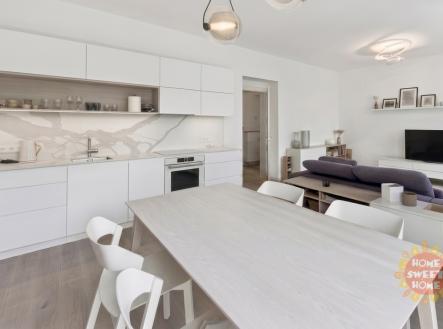 img-2405.jpeg | Prodej bytu, 2+kk, 79 m²
