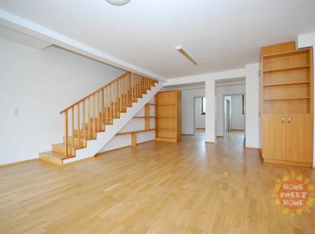 1.jpg | Pronájem - kanceláře, 147 m²