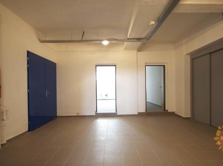 peg-0326.jpg | Pronájem - skladovací prostor, 37 m²