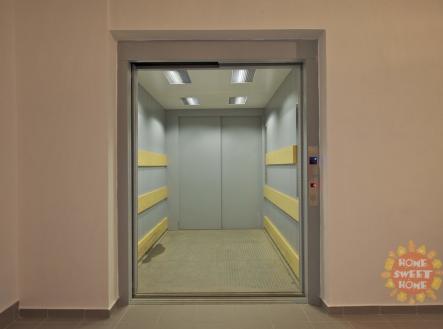 peg-0331-1.jpg | Pronájem - skladovací prostor, 37 m²