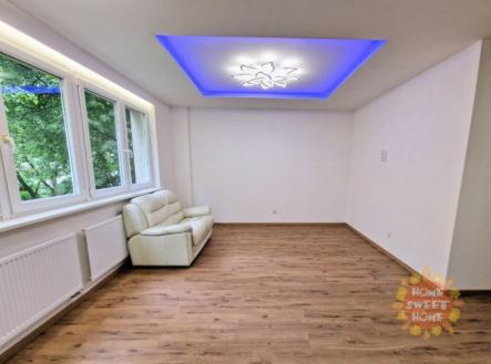 1765828204-ahiynxekfh-slide10.jpg | Pronájem bytu, 2+kk, 43 m²
