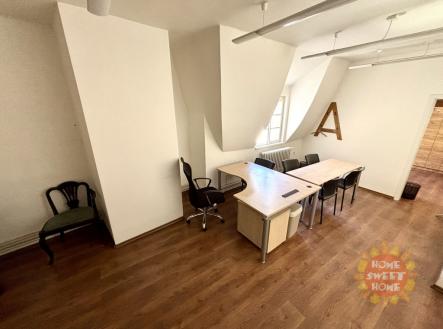 img-8236.jpeg | Pronájem - kanceláře, 32 m²