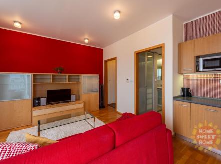 002.jpg | Pronájem bytu, 1+kk, 32 m²