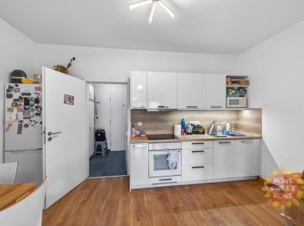 006.jpg | Pronájem bytu, 1+kk, 33 m²