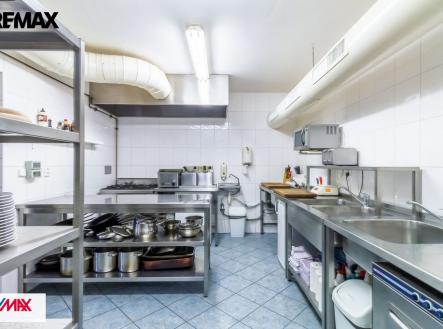 kuchyn.jpg | Prodej - hotel, 550 m²