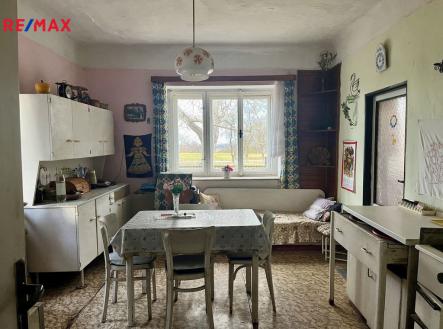 Kuchyň s obývacím pokojem | Prodej - dům/vila, 220 m²