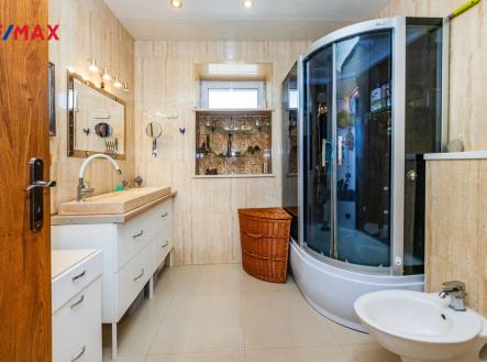 img-5463-1.jpg | Prodej - dům/vila, 219 m²