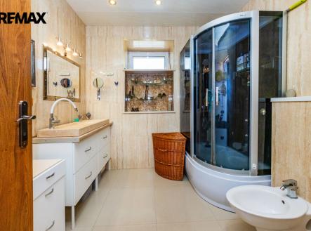 img-5463-1.jpg | Prodej - dům/vila, 219 m²