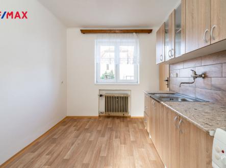 Kuchyně se spíží | Pronájem - dům/vila, 78 m²
