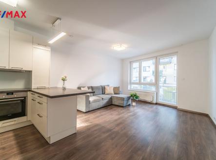 byt-rizska-1.jpg | Pronájem bytu, 2+kk, 54 m²