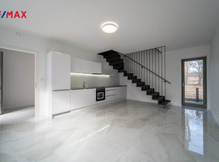 Pronájem bytu, 3+kk, 75 m² obrázek