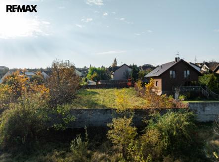 chabry-dron-1-1.jpg | Prodej - pozemek pro bydlení, 807 m²