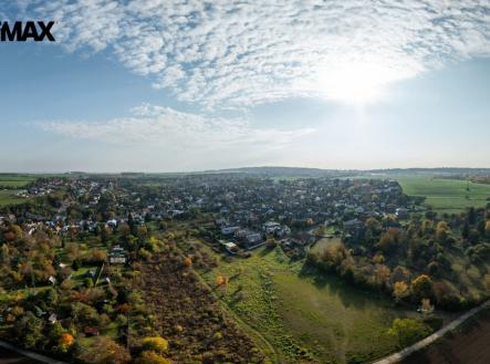 chabry-dron-3.jpg | Prodej - pozemek pro bydlení, 807 m²