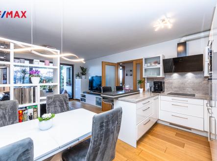 Prodej bytu, 3+kk, 83 m² obrázek