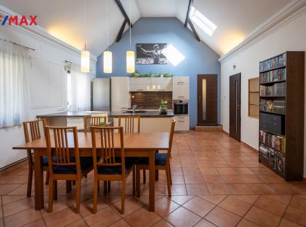 radostice-434a0974-1.jpg | Prodej - dům/vila, 176 m²