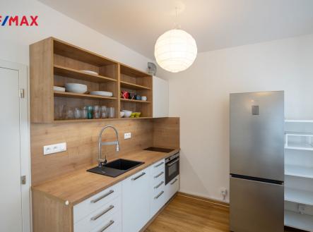 ponava-434a5590.jpg | Prodej bytu, 1+kk, 38 m²