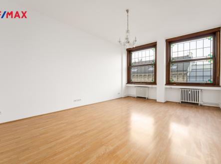 20250205-revolucni.jpg | Prodej bytu, 2+1, 84 m²