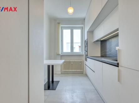Kuchyně | Pronájem bytu, 2+1, 60 m²