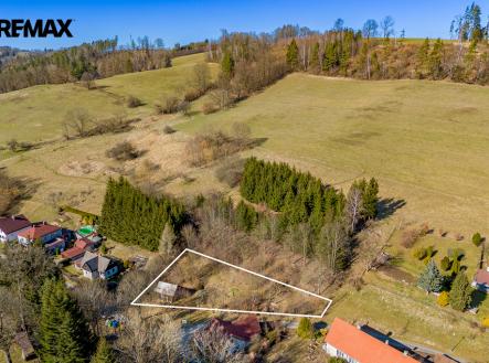 pozemek-1-a-okoli-vyznaceni.jpg | Prodej - pozemek pro bydlení, 825 m²