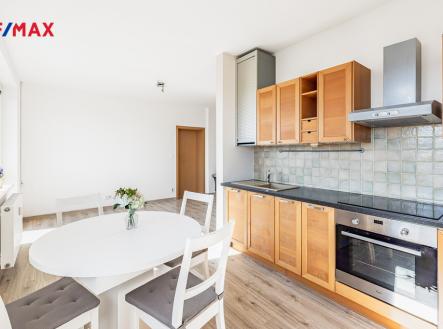 mratin-8.jpg | Prodej bytu, 2+kk, 56 m²