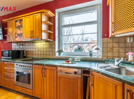 okrasni-12.jpg | Prodej - dům/vila, 183 m²