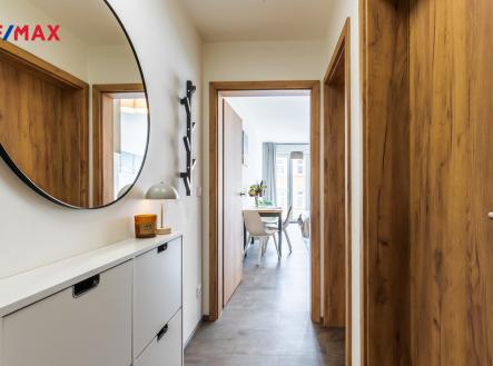 plzenska-update-1.jpg | Prodej bytu, 1+kk, 33 m²
