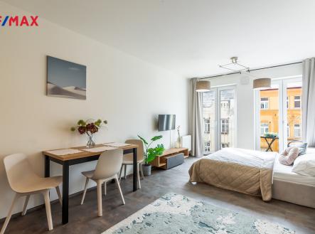 plzenska-update-8.jpg | Prodej bytu, 1+kk, 33 m²