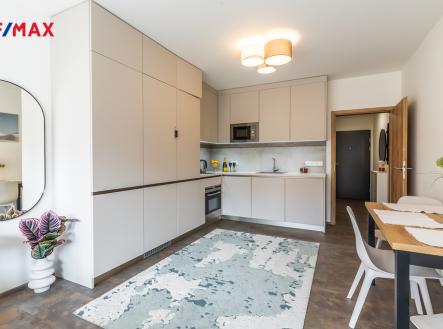 plzenska-update-10.jpg | Prodej bytu, 1+kk, 33 m²