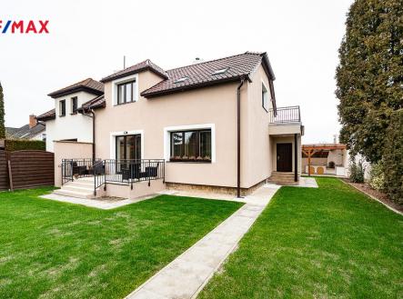 Pronájem - dům/vila, 154 m² obrázek