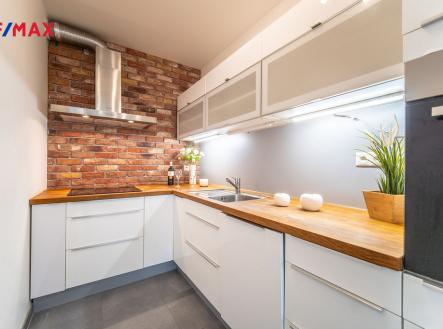 002.jpg | Pronájem bytu, 2+kk, 50 m²