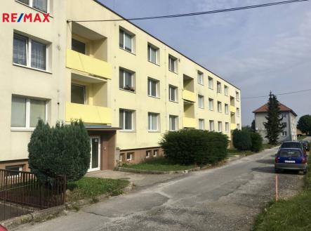 Dům ve kterým se byt nachází | Pronájem bytu, 2+1, 58 m²