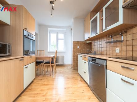 Pronájem bytu, 3+1, 90 m² obrázek
