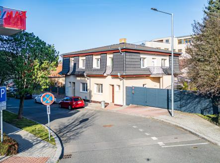 brezinevska-42-edit.jpg | Prodej - dům/vila, 283 m²