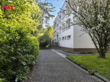 Pronájem bytu, 2+kk, 43 m² obrázek