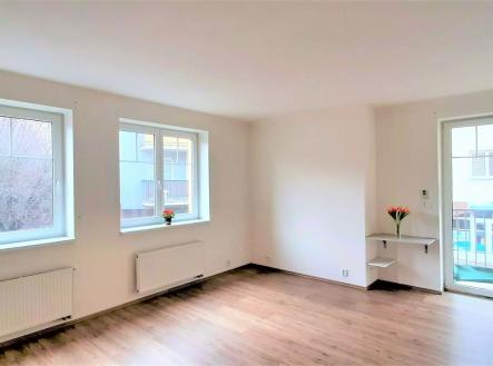 20210227-100610-1.jpg | Pronájem bytu, 2+kk, 54 m²