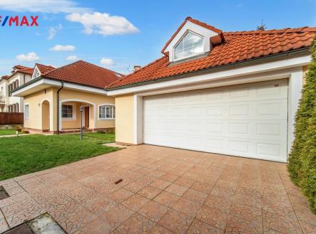rd-pruhonice-31.jpeg | Pronájem - dům/vila, 280 m²